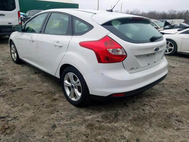 Купить бу Ford FOCUS 2.0 2014 года в США