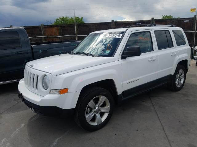 Купить JEEP PATRIOT LATITUDE 2011 года в США