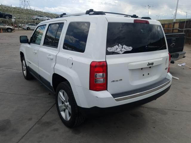 Купить JEEP PATRIOT LATITUDE 2011 года в США