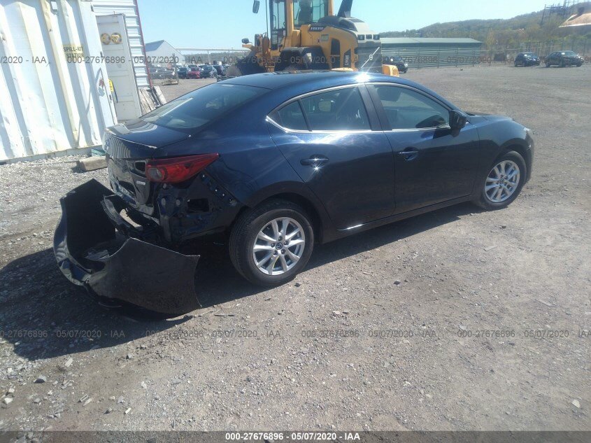 Купить MAZDA 3 TOURING 2015 года В США (13)