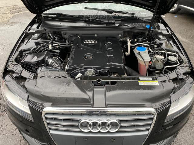 Купить бу AUDI A4 PREMIUM PLUS 2012 года В США