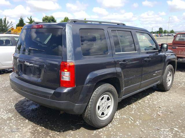 Купить бу JEEP PATRIOT SPORT 2014 года в США8)