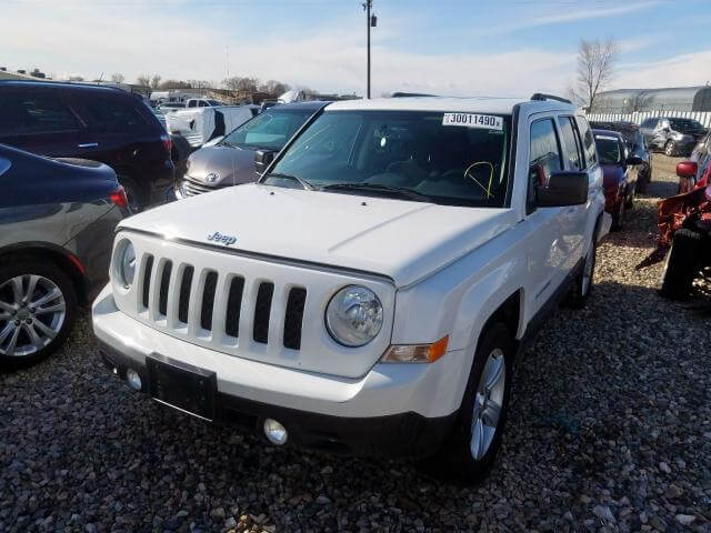 Купить JEEP PATRIOT LATITUDE 2015 года в США