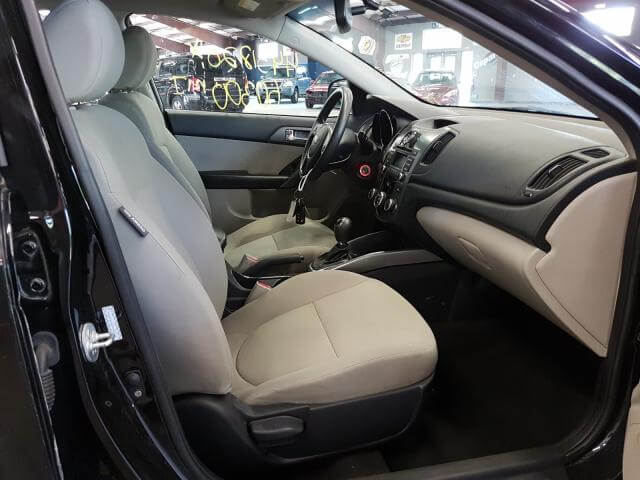 Купить KIA FORTE EX 2013 года в США