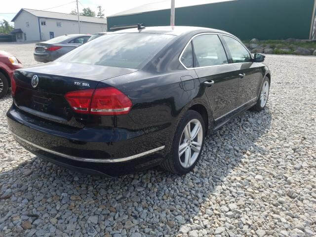 Купить VOLKSWAGEN PASSAT SEL 2014 года в США