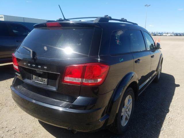 Купить бу DODGE JOURNEY SE 2012 года в США