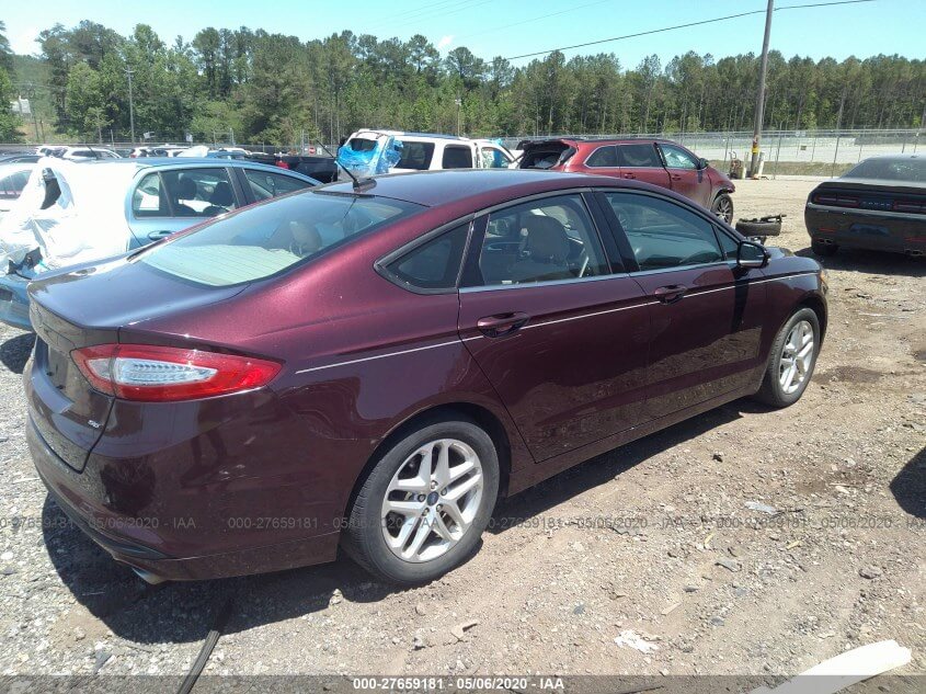 Купить б/у FORD FUSION 2013 года в США