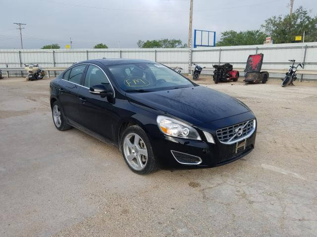 Купить VOLVO S60 T5 2013 года в США