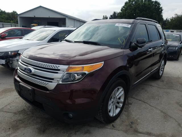 Купить бу FORD EXPLORER  2012 года в США