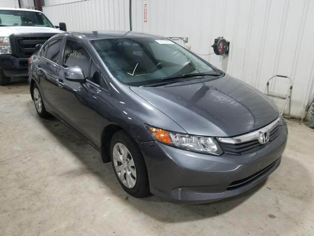 Купить бу HONDA CIVIC LX 2012 года в США