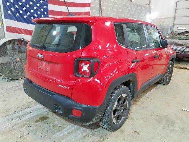 Купить бу JEEP RENEGADE SPORT 2015 года в США