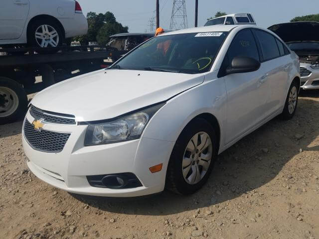 Купить CHEVROLET CRUZE LS 2013 года в США