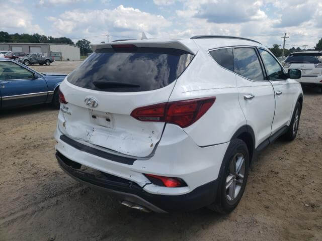 Купить HYUNDAI SANTA FE SPORT 2017 года из США