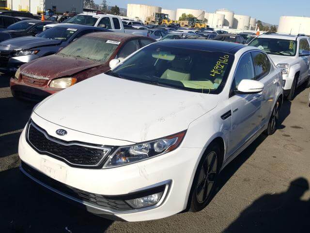 Купить KIA OPTIMA HYBRID 2013 года в США