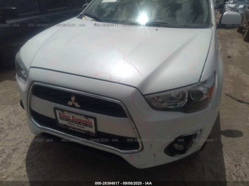 Купить MITSUBISHI OUTLANDER SPORT ES 2015 года в США