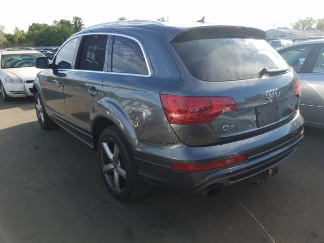 Купить бу AUDI Q7 PRESTIGE 2014 года в США