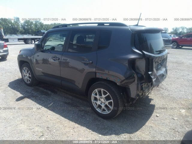 Купить б/у JEEP RENEGADE LATITUDE 2020 года в США