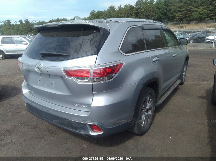 Купить б/у TOYOTA HIGHLANDER 3.5 2015 года в США