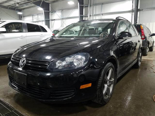 Купить б/у VOLKSWAGEN JETTA S 2013 года в США