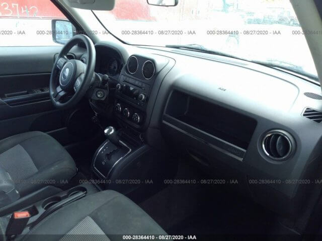 Купить бу JEEP PATRIOT SPORT 2014 года в США