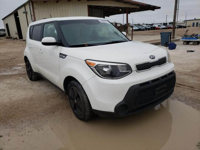 Купить бу KIA SOUL 2016 года в США