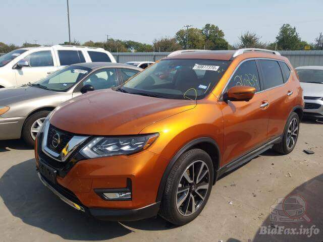 Купить бу NISSAN ROGUE SPORT 2017 года в США