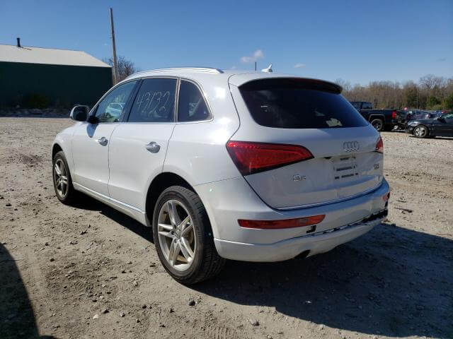 Купить бу AUDI Q5 PREMIUM 2016 года в США