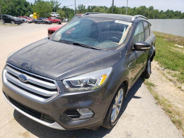 Купить бу FORD ESCAPE TITANIUM 2017 года в США (2)Купить бу FORD ESCAPE TITANIUM 2017 года в США (2)