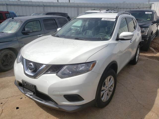 Купить бу NISSAN ROGUE S 2015 года в США