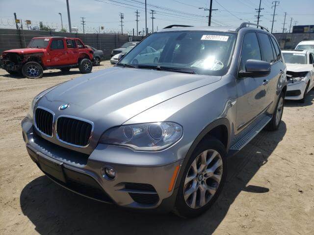 Купить бу BMW X5 XDRIVE35I 2012 года в США