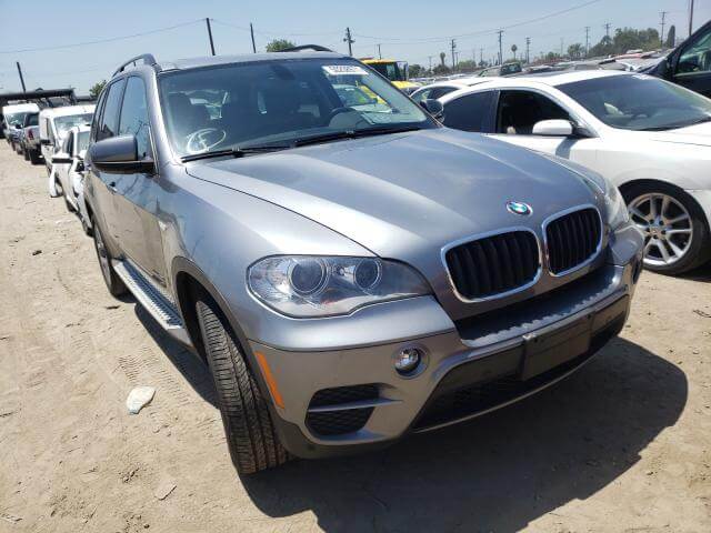 Купить бу BMW X5 XDRIVE35I 2012 года в США