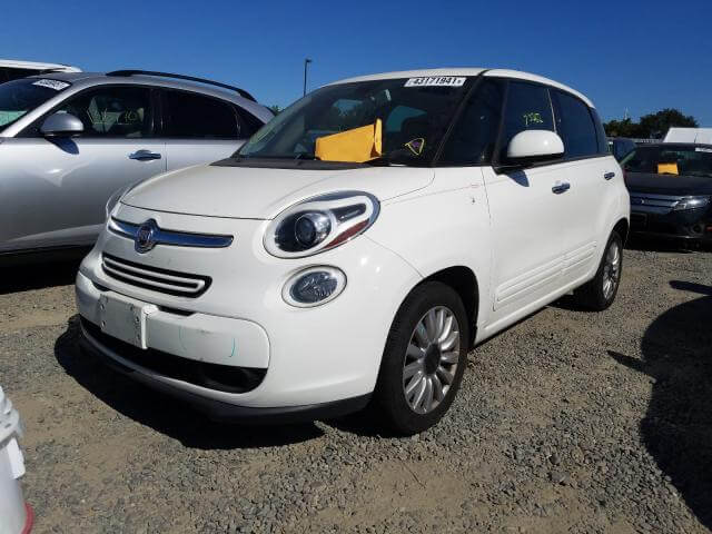 Купить FIAT 500L EASY 2014 года в США