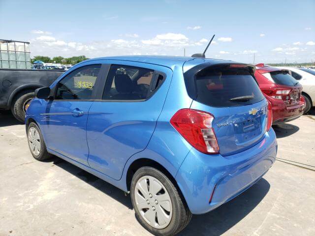 Купить бу CHEVROLET SPARK LS 2016 года в США