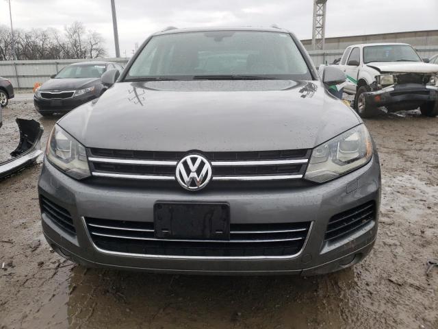 Купить б/у VOLKSWAGEN TOUAREG V6 TDI 2012 года в США, ФОЛЬКСВАГЕН ТУАРЕГ ДИЗЕЛЬ 2012 года из США, Купить б/у VOLKSWAGEN TOUAREG V6 TDI 2012 года в США