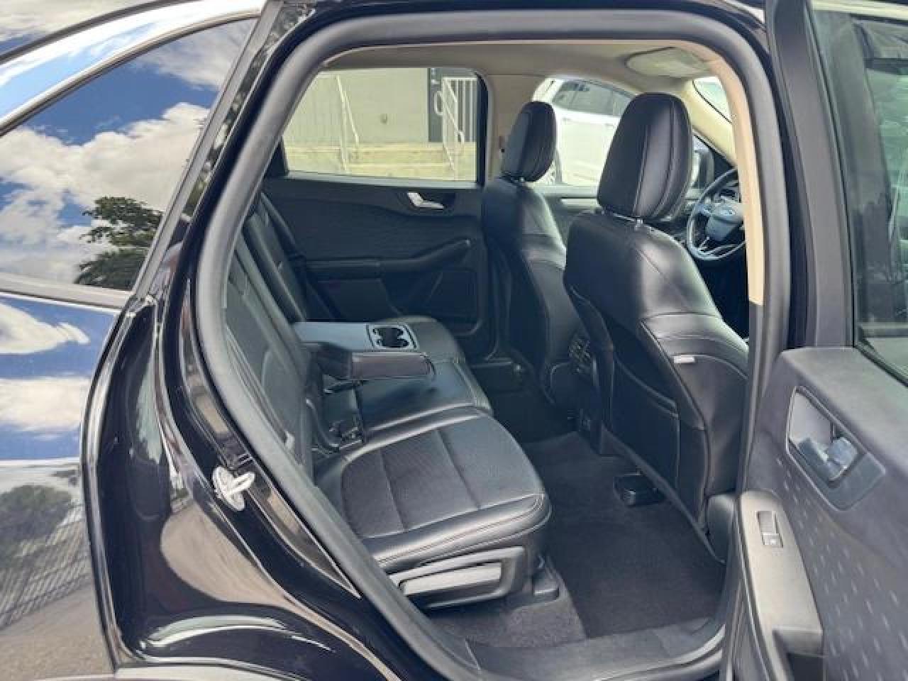Купить б/у FORD ESCAPE SEL 2020 года в США, ФОРД ЭСКЕЙП 2020 из США, Купить б/у FORD ESCAPE SEL 2020 года в США