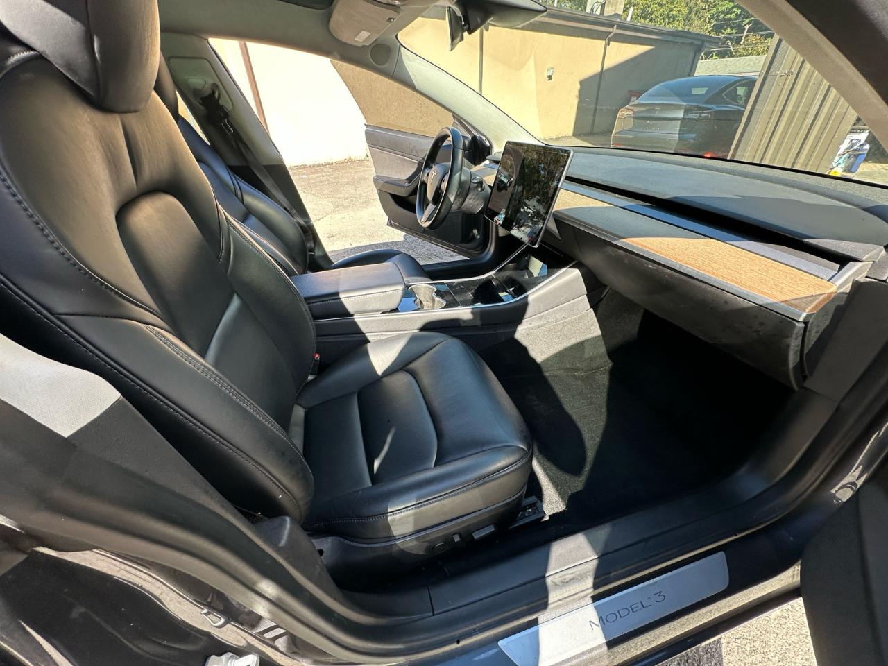 Купить б/у TESLA MODEL 3 2019 года в США, ТЕСЛА 3 2019 года из США, Купить б/у TESLA MODEL 3 2019 года года в США