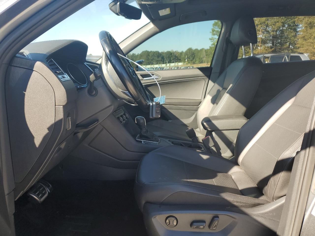 Купить б/у VOLKSWAGEN TIGUAN SE 2020 года в США, ТИГУАН СЕ 2020 из США, Купить б/у VOLKSWAGEN TIGUAN SE 2020 года в США