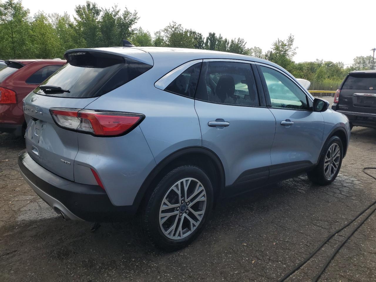 Купить б/у FORD Escape 2022 года в США, ФОРД ескейп из США, Купить б/у FORD Escape 2022 года в США