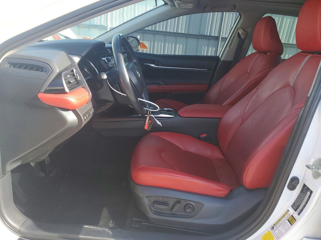 Купить б/у TOYOTA CAMRY 2020 года в США, ТОЙОТА КЕМРИ 2020 из США, Купить б/у TOYOTA CAMRY 2020 года в США