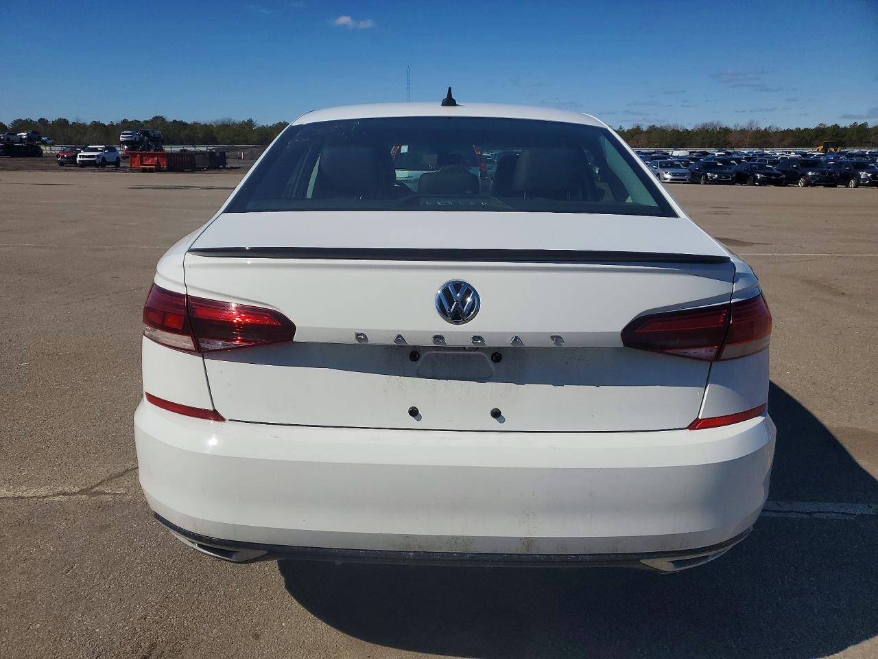 Купить б/у VOLKSWAGEN PASSAT R-LINE 2020 года в США, ТИГУАН СЕ 2020 из США, Купить б/у VOLKSWAGEN PASSAT R-LINE 2020 года в США