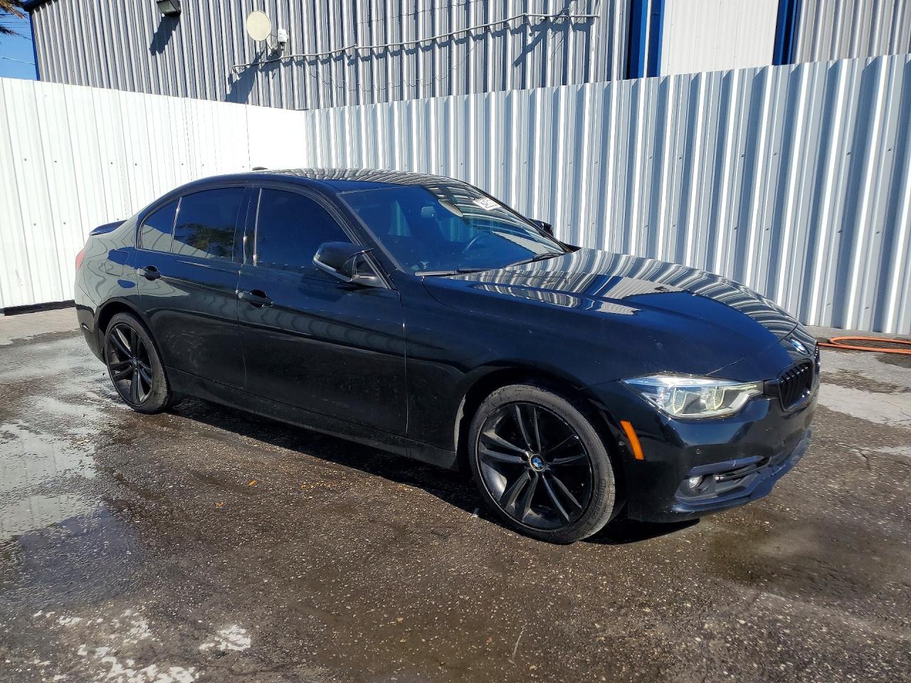 Купить б/у BMW 330 2017 года года в США, БМВ 330 из США, Купить б/у BMW 330 2017 года в США