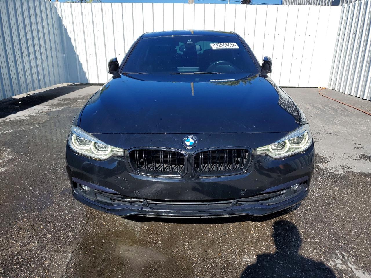 Купить б/у BMW 330 2017 года года в США, БМВ 330 из США, Купить б/у BMW 330 2017 года в США