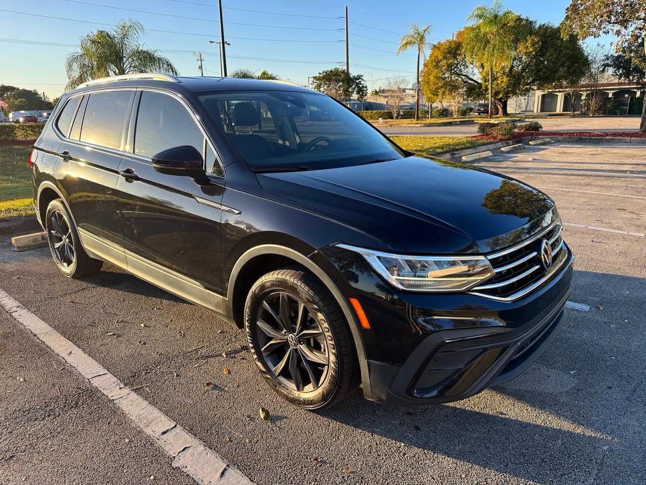 Купить б/у VOLKSWAGEN TIGUAN SE 2022 года в США, ТИГУАН СЕ 2022 из США, Купить б/у VOLKSWAGEN TIGUAN SE 2022 года в США