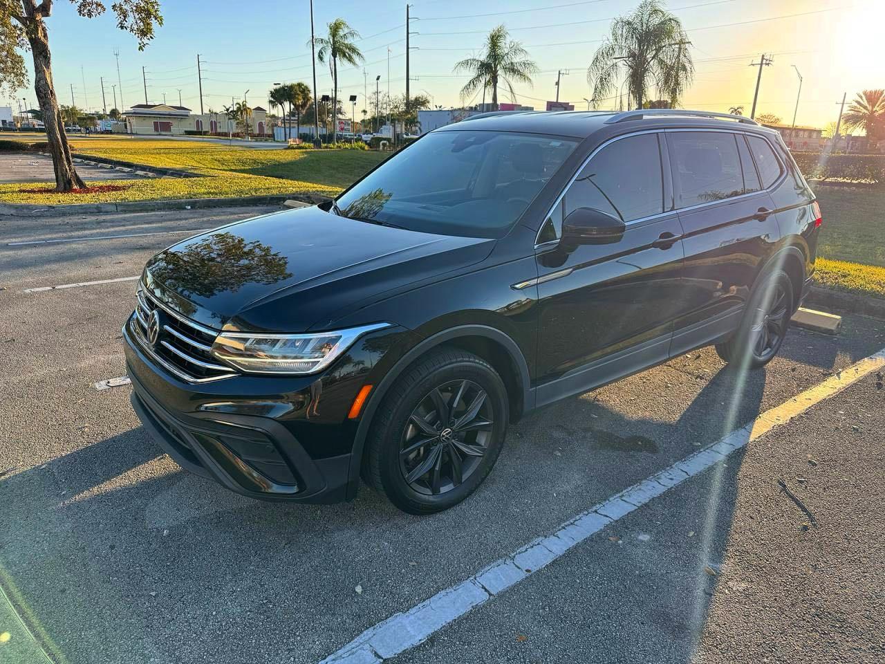 Купить б/у VOLKSWAGEN TIGUAN SE 2022 года в США, ТИГУАН СЕ 2022 из США, Купить б/у VOLKSWAGEN TIGUAN SE 2022 года в США