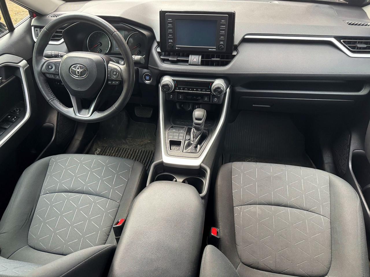 Купить б/у TOYOTA RAV4 2021 года в США, ТОЙОТА РАВ4 2021 из США, Купить б/у TOYOTA RAV4 2021 года в США