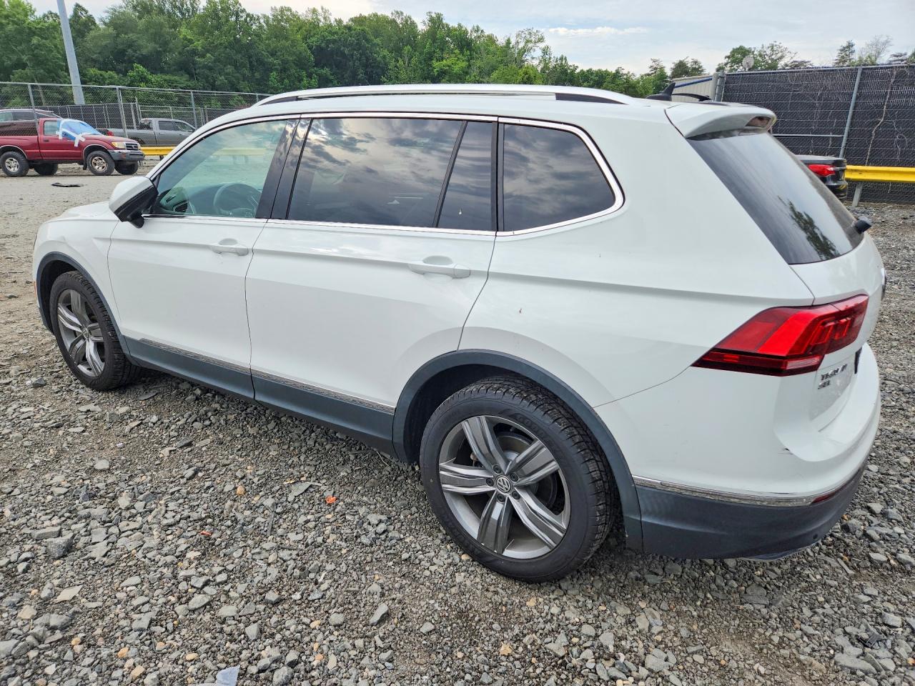 Купить б/у VOLKSWAGEN TIGUAN SEL 2019 года в США, ТИГУАН СЕЛ 2019 из США, Купить б/у VOLKSWAGEN TIGUAN SEL 2019 года в США
