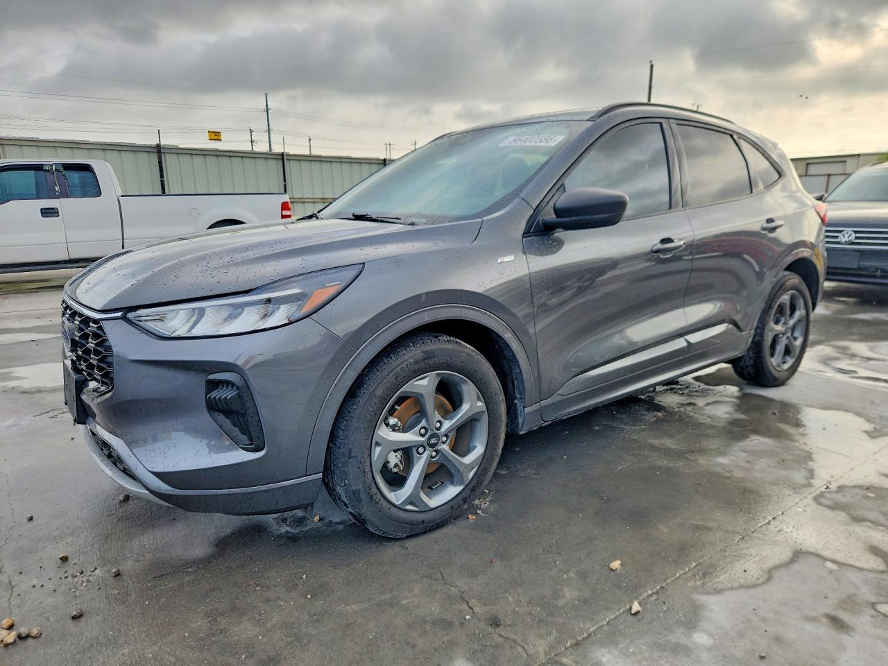 Купить б/у FORD ESCAPE 2023 года в США, ФОРД ЕСКЕЙП из США, Купить б/у FORD ESCAPE 2023 года в США