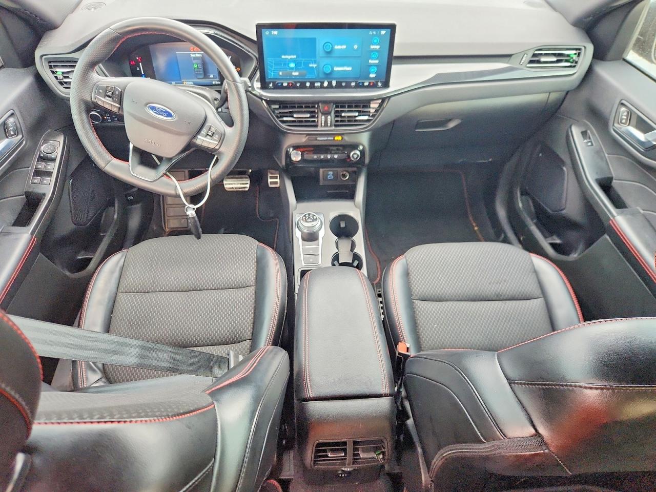 Купить б/у FORD ESCAPE 2023 года в США, ФОРД ЕСКЕЙП из США, Купить б/у FORD ESCAPE 2023 года в США