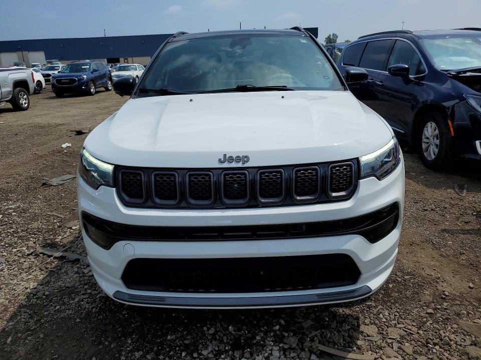 Купить б/у JEEP COMPASS 2023 года в США, ДЖИП КОМПАС из США, Купить б/у JEEP COMPASS 2023 года в США