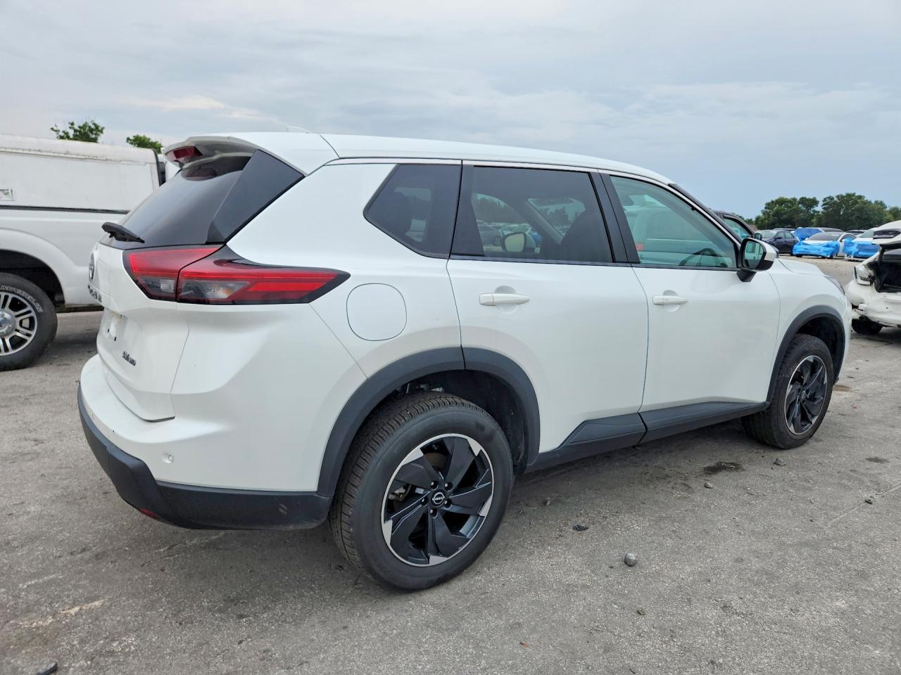 Купить б/у Купить б/у NISSAN ROGUE 2024 года в США, НИССАН РОГ из США, Купить б/у NISSAN ROGUE 2024 года в США